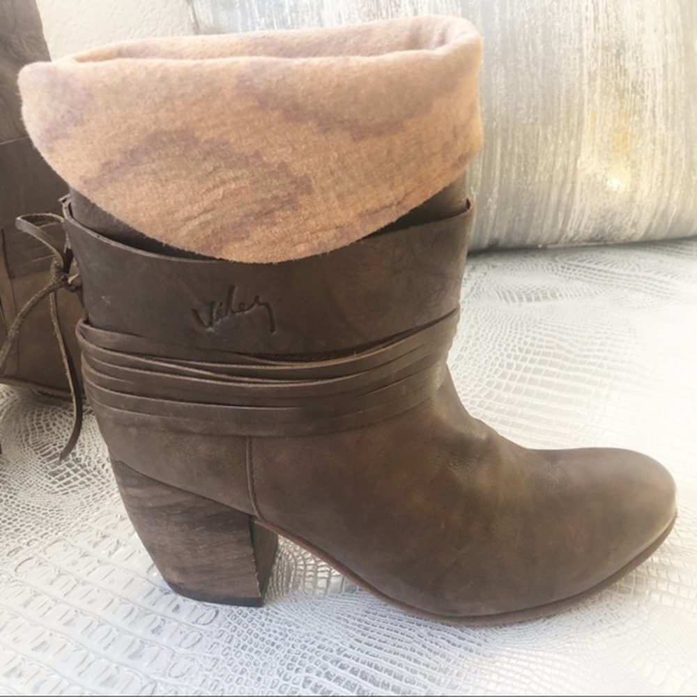 Velez Columbian Leather Boots SIZE 36 EQUAL TO 5.5 US